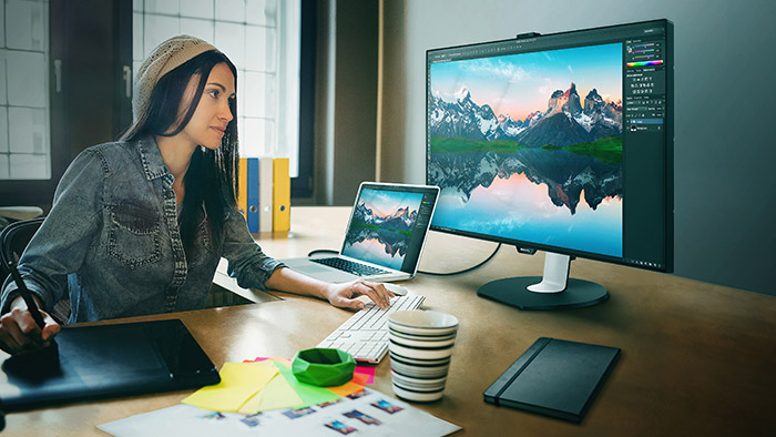 Monitores com base